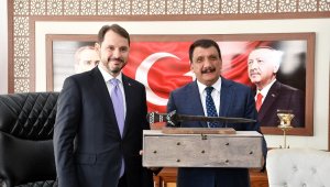 Albayrak: Dört Dörtlük İnsanların Yaşadığı Şehrin Kalbine Geldik
