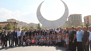 Çınar, Konu vatan olunca gerisi teferruattır