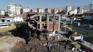 Çınar, Riskli Binaların Yıkımına Büyük Önem Veriyoruz