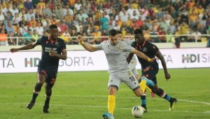 Guilherme'den 4 gol, 5 asistlik performans