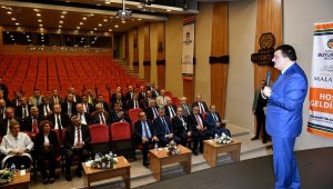 Prof, Açıkalın, Büyükşehir Personeline Eğitim Semineri Verdi