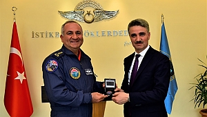 Vali Baruş'dan, 7. Ana Jet Üs Komutanlığına Ziyaret