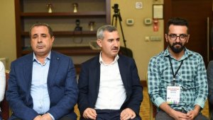 Yeşilyurt Belediye Başkanı Mehmet Çınar, gençlere hitap etti