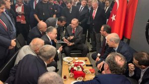 Başkan Gevrek, 'Futbol Köyü' projesini Cumhurbaşkanı Erdoğan'a Sundu