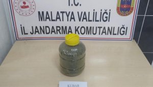 Jandarma Ekipleri Esrar Yakaladı