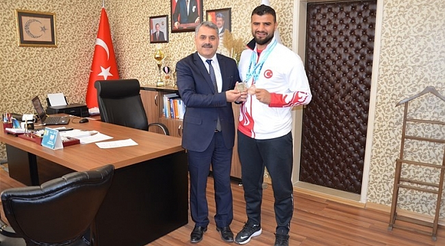 Osman Geçit, Avrupa İkincisi Oldu