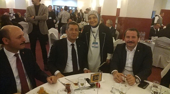 Polat, Projelerini Bakan Selçuk'a sundu