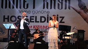 Sanatçı Eymen, Ahmet Kaya'nın Eserlerini Seslendirdi