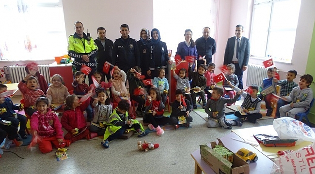 Akçadağ'da Minik öğrencilere trafik eğitimi