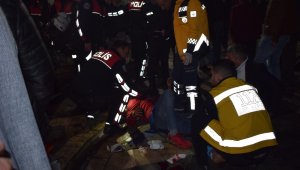 Alacak Verecek Kavgası: 2 Yaralı