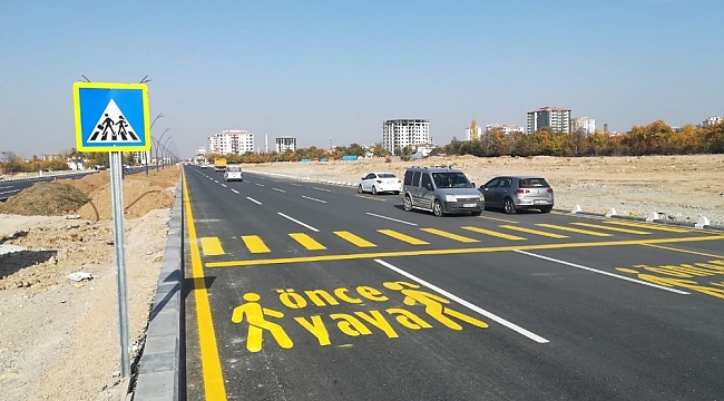 Büyükşehir, 328 Bin Metre Yol Çizgisi Yaptı