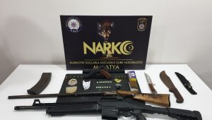 Emniyetten Uyuşturucu Operasyonuna: 12 Gözaltı