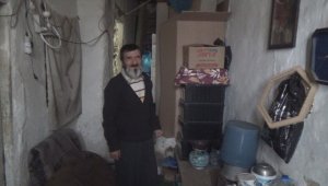 Kimsesiz Adam Yardım Eli Bekliyor