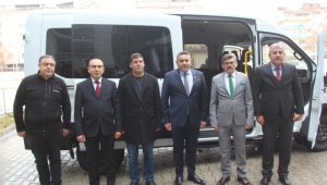 MTSO, Malatya İl Emniyet Müdürlüğüne Minibüs Bağışladı