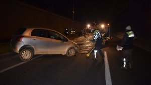 Sürücü Direksiyon Hakimiyetini Kaybetti: 1 yaralı