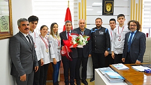 Uluslararası Aşçılar Şampiyonasından Madalya ile Döndüler
