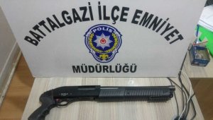 Yardım Bahanesiyle, Baygın Şahsın Parasını Çaldı