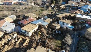 5 Bin 950 Deprem Çadırı Kuruldu