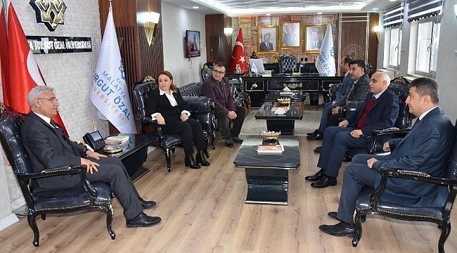 Başkan Güder, 'Tuttuğunu koparan bir rektörümüz'