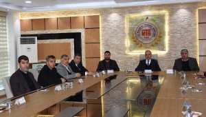 Başkan Özcan, 25 Yardım Tırı Geri Gönderildi