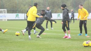 BtcTurk YMS, 3 Futbolcu Aldı, 3 Futbolcu Gönderdi