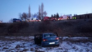 Doğanşehir Sürgü'de Otomobil Takla Attı: 4 Yaralı