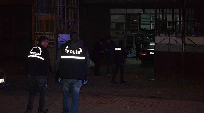 Esnaf İş Yerinde Ölü Bulundu