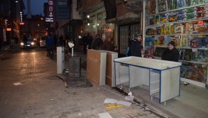 Fuzuli Caddesindeki Hasarlı Ev ve İş Yerleri Tahliye Ediliyor