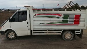 Jandarma Ekipleri Demir Çalan 3 Şüpheliyi Yakaladı