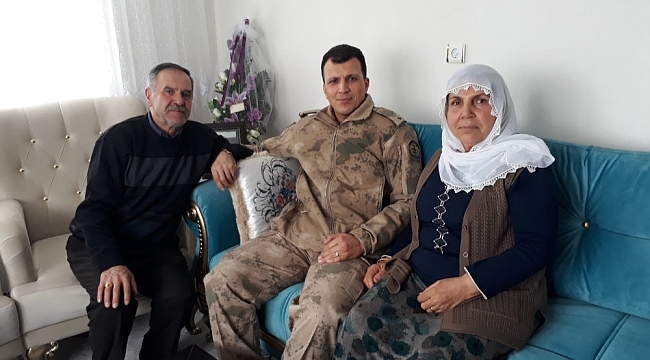 Jandarma'dan Şehit Aileleri ve Gazilere Yeni Yıl Kutlaması