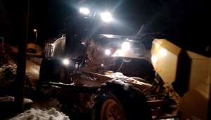 Kar Nedeniyle, 226 Mahalle Yolu Kapandı