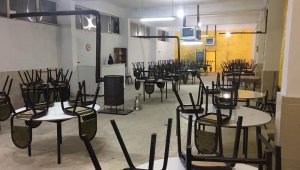 Kayısı Fabrikasını Kumarhaneye Çevirdiler