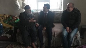 Kaymakam Köroğlu, Fakir Ailelere Ziyaret