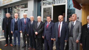 'Kredi Kullanan Esnafın Borç ve Faizlerini Biz Ödeyeceğiz'