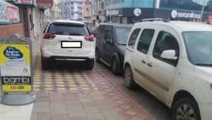 Vatandaşlardan Kaldırım İşgaline Tepki