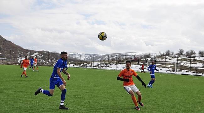 Arguvan Belediyespor Gurup Liderliğini Devam Ettirdi
