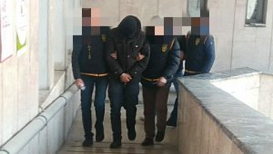 Boş Evlere Dadanan Hırsızlar Yakalandı