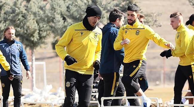 Btcturk YMS'de Denizlispor Mesaisi Sürüyor
