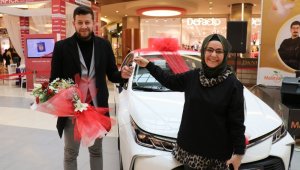 Malatya Park AVM'den Alışveriş Yaptı Araba Kazandı