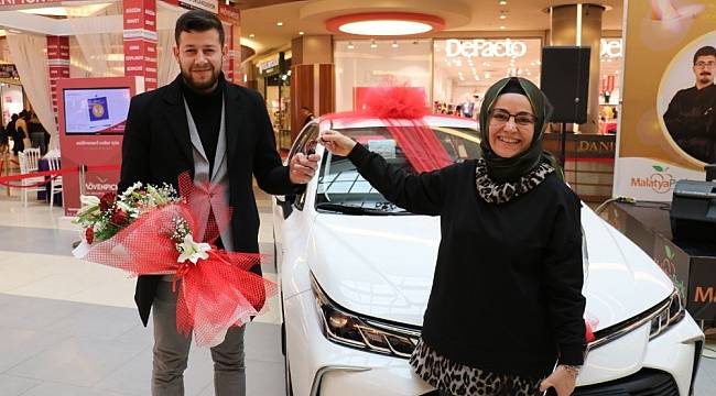 Malatya Park AVM'den Alışveriş Yaptı Araba Kazandı