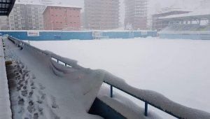 Yeşilyurt Belediyespor-Pazarspor Maçına Kar Engeli