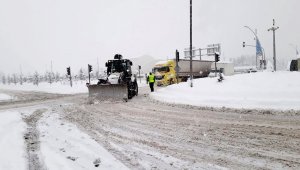 Yoğun Kar Yağışı Nedeniyle 506 Mahalle Yolu Kapandı