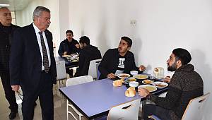 Başkan Küçük, Öğrencilerle Bir Araya Geldi