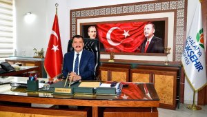 Gürkan, Nevruz, sevginin, düşmanlığın değil dostluğun bayramıdır
