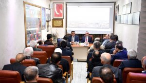 Gürkan, Ocakbaşı Sohbetlerinin Konuğu Oldu