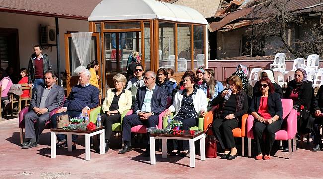 Hekimhan Belediyesi Kadınlar Günü'nü Kutladı
