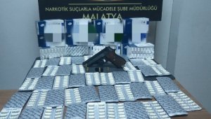 Malatya'da Çok Sayıda Uyuşturucu Hap Ele Geçirildi