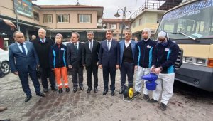 Minibüsler Dezenfekte Ediliyor
