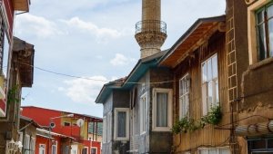 Pütürge'de Bir Mahalle Karantinaya Alındı