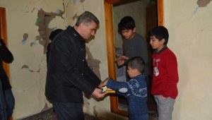 Vali Baruş, Depremden Etkilenen Mahallelerde İncelemede Bulundu